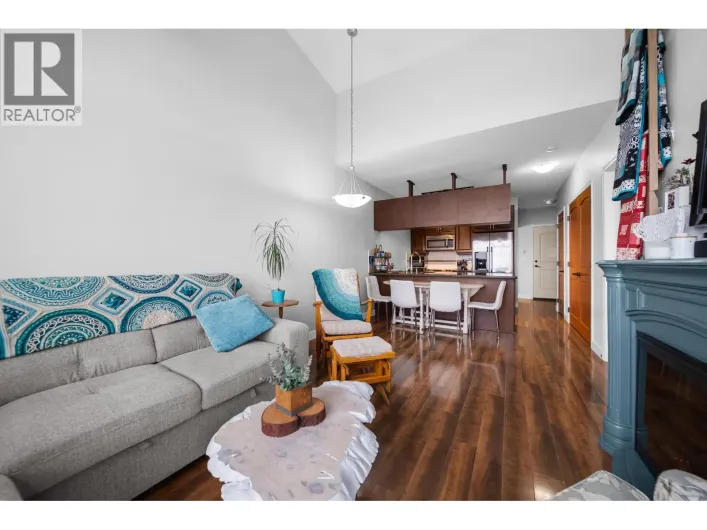 402 11935 BURNETT STREET, Maple Ridge