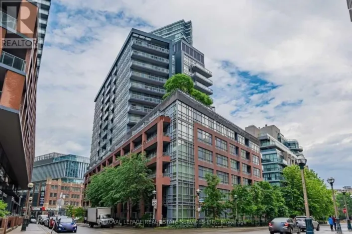 402 - 15 BRUYERES MEWS, Toronto