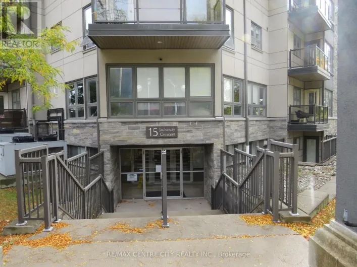 402 - 15 JACKSWAY CRESCENT, London North