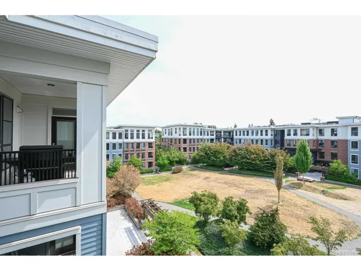 402 15138 34 AVENUE, Surrey
