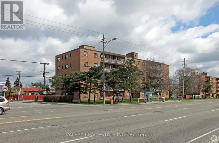 402 - 1780 LAWRENCE AVENUE E, Toronto