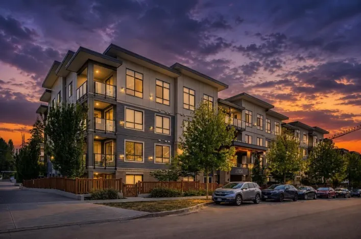 402 20356 72B AVENUE, Langley
