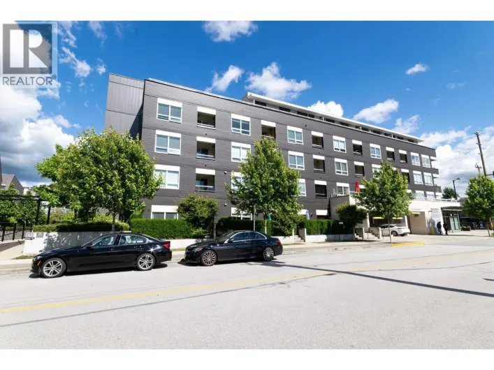 402 22265 DEWDNEY TRUNK ROAD, Maple Ridge