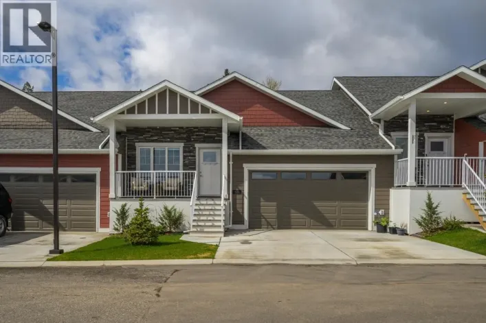 402 2425 ROWE STREET, Prince George