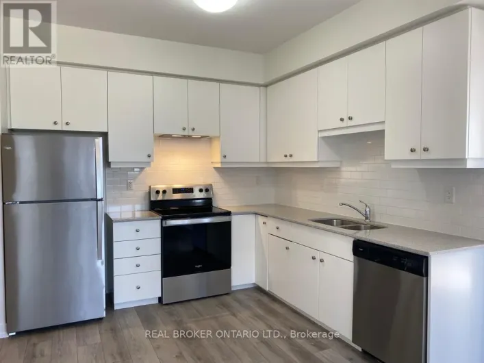 402 - 251 NORTHFIELD DRIVE E, Waterloo