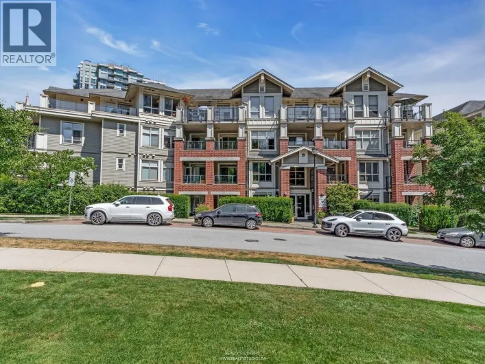 402 285 ROSS DRIVE, New Westminster