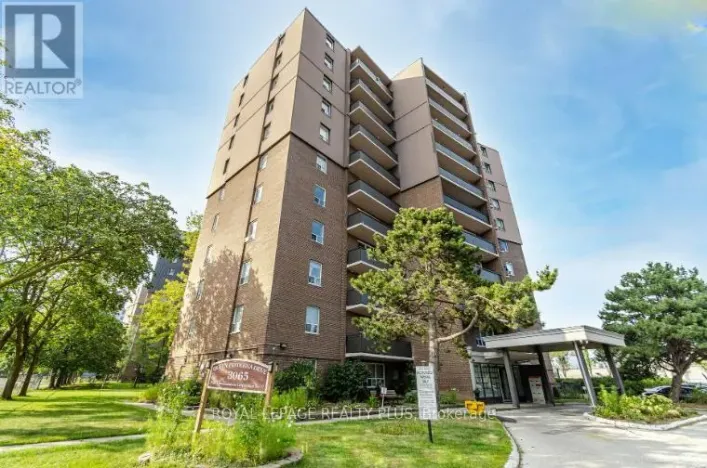 402 - 3065 QUEEN FREDERICA DRIVE, Mississauga