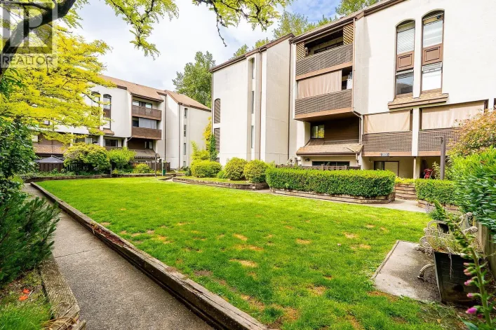 402 365 GINGER DRIVE, New Westminster