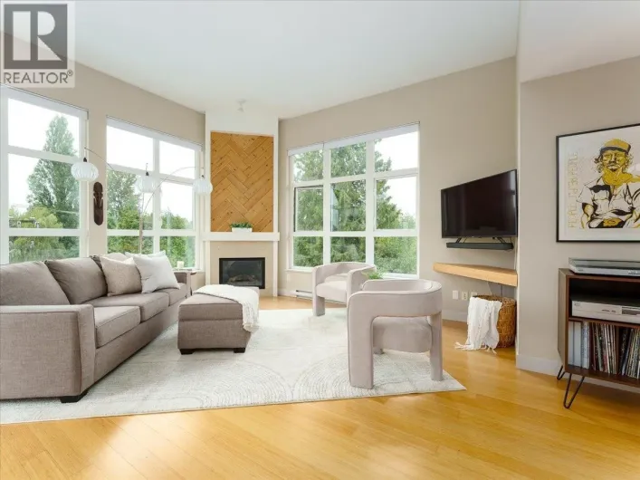 402 3732 MT SEYMOUR PARKWAY, North Vancouver