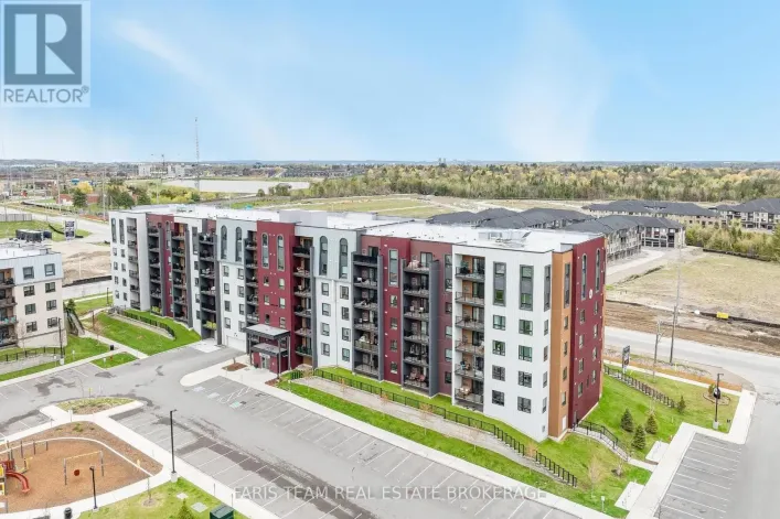 402 - 4 SPICE WAY, Barrie
