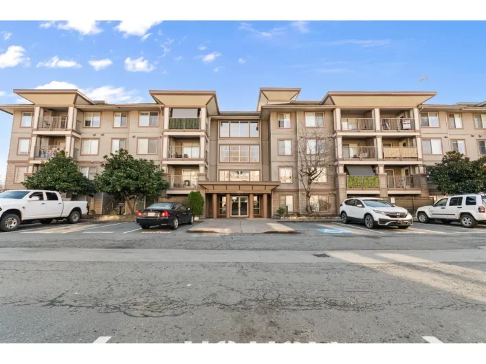 402 45561 YALE ROAD|Chilliwack Proper South, Chilliwack