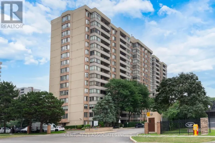 402 - 5 LISA STREET, Brampton