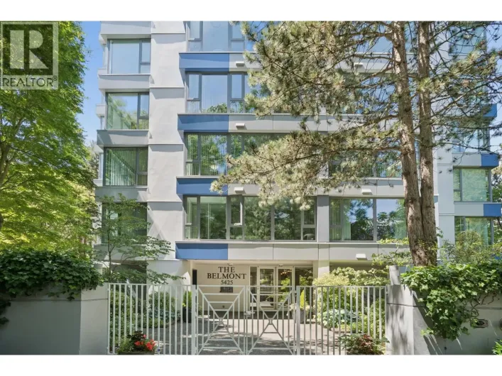 402 5425 YEW STREET, Vancouver