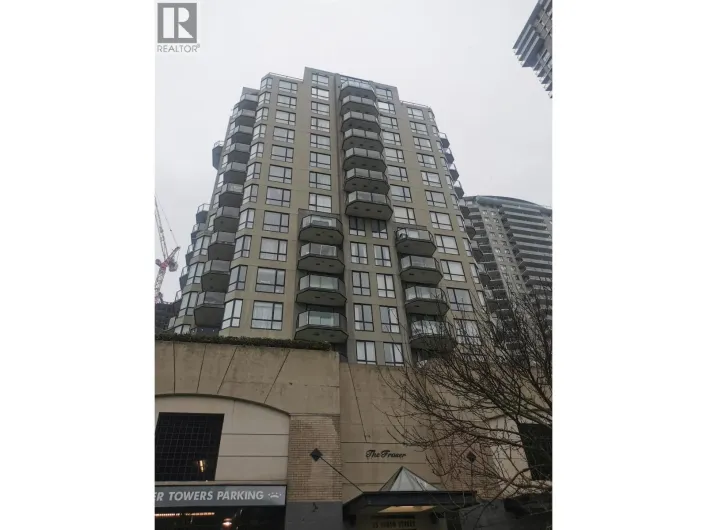 402 55 TENTH STREET, New Westminster