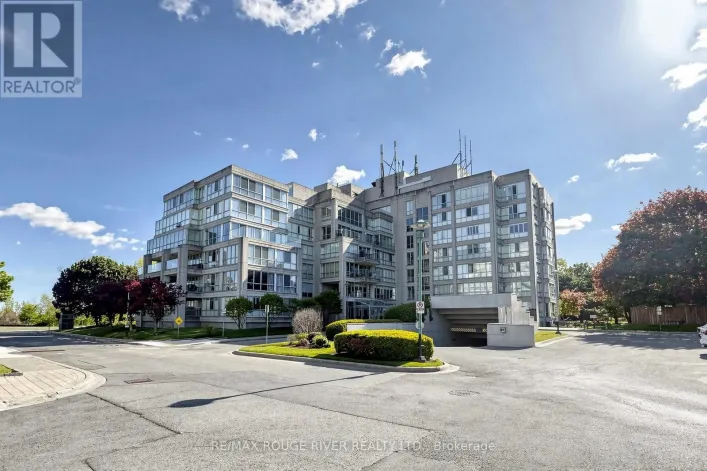 402 - 70 CUMBERLAND LANE, Ajax