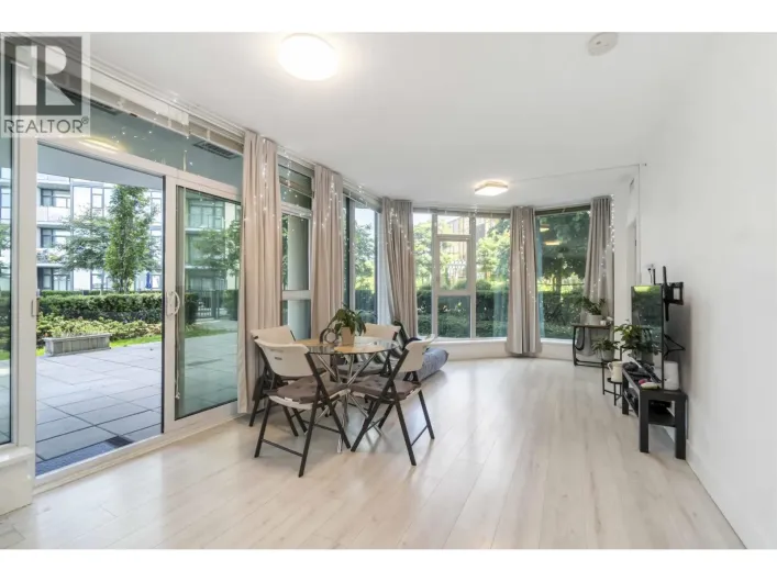 402 7388 KINGSWAY, Burnaby