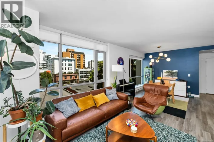 402 838 Broughton St, Victoria