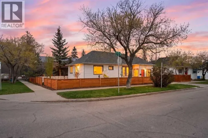 402 8A Street NE, Calgary