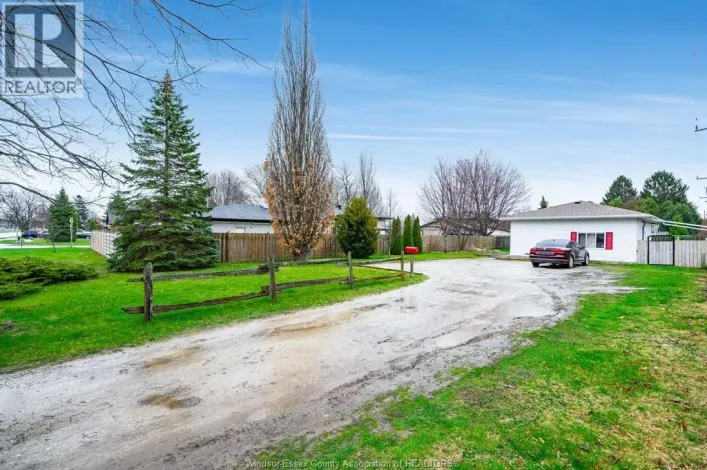 402 Oak STREET East, Leamington