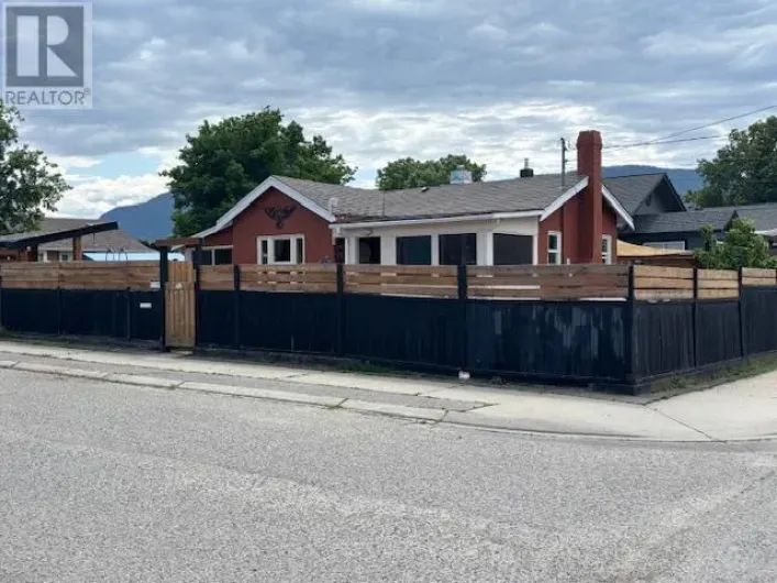 402 Orchard Avenue, Penticton