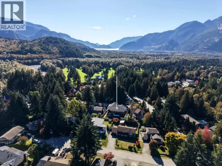 40231 KINTYRE DRIVE, Squamish