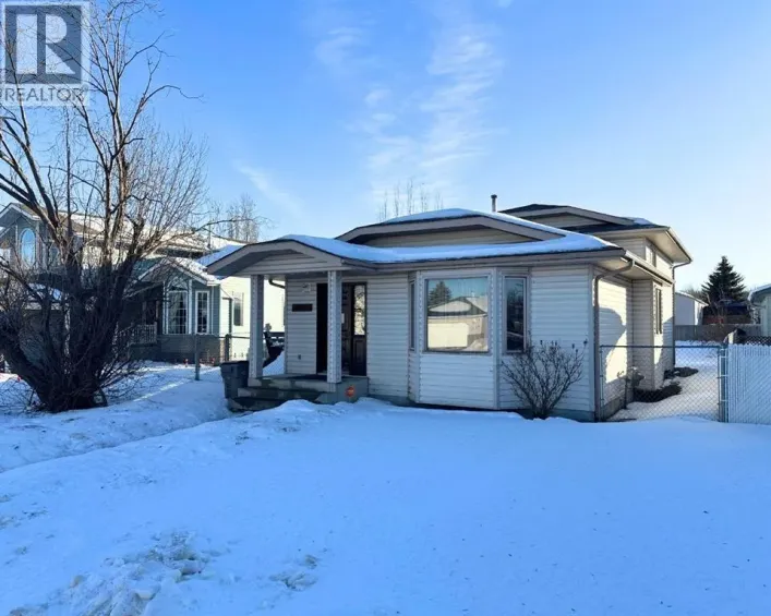 4028 55 Avenue, Whitecourt