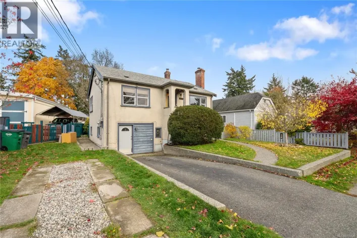 4029 Carey Rd, Saanich