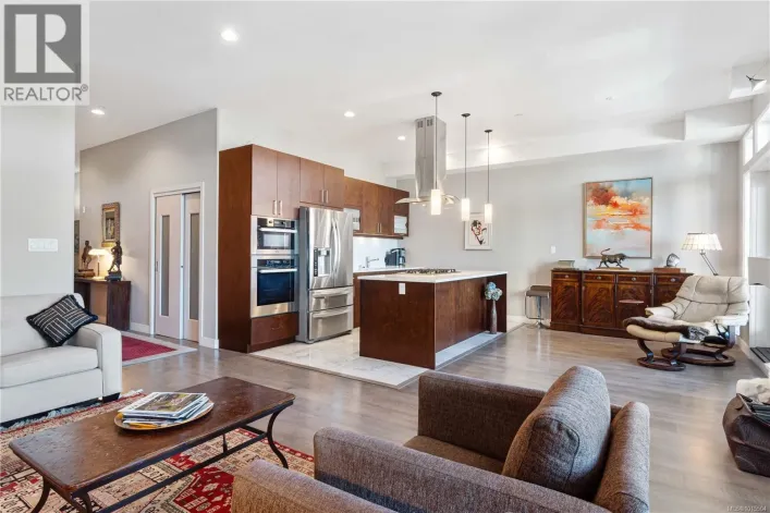 403 10 Chapel St, Nanaimo