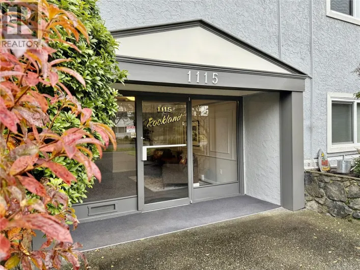 403 1115 Rockland Ave, Victoria