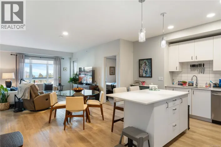 403 120 Jensen Ave W, Parksville