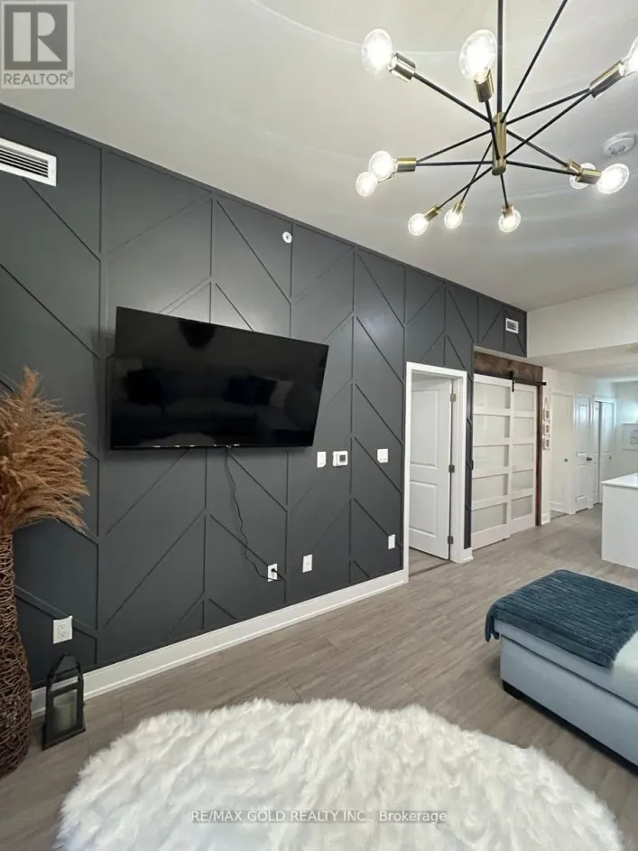 403 - 121 MARY STREET, Clearview