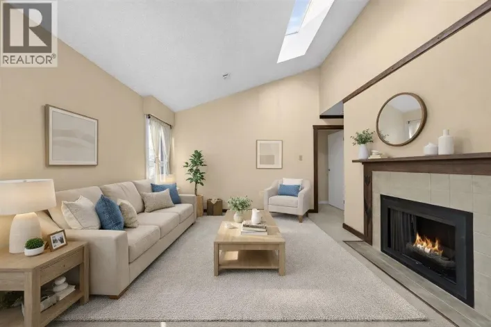 403 1340 DUCHESS AVENUE, West Vancouver