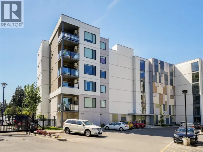 403 1361 Goldstream Ave, Langford