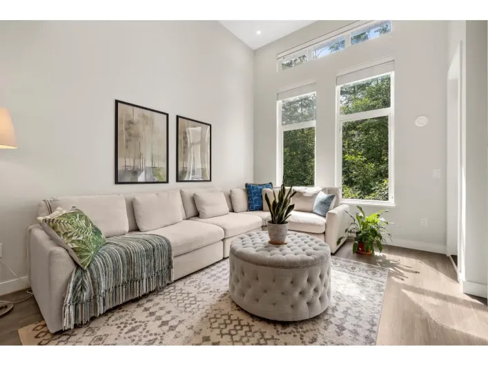 403 15436 31 AVENUE, Surrey