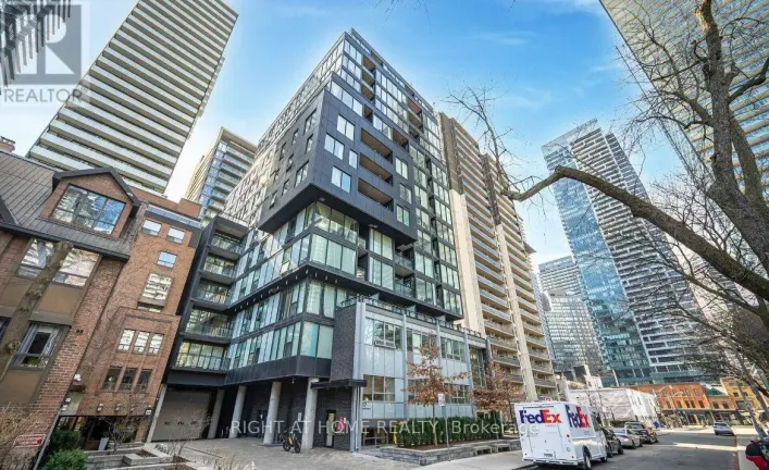 403 - 17 DUNDONALD STREET, Toronto
