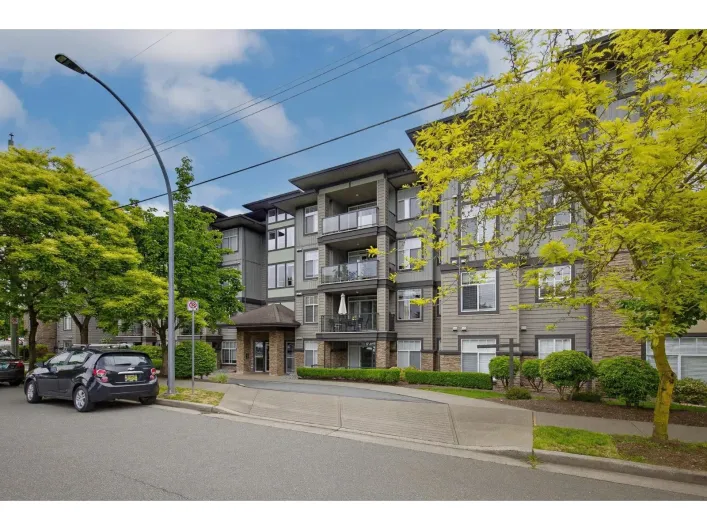 403 2068 SANDALWOOD CRESCENT, Abbotsford
