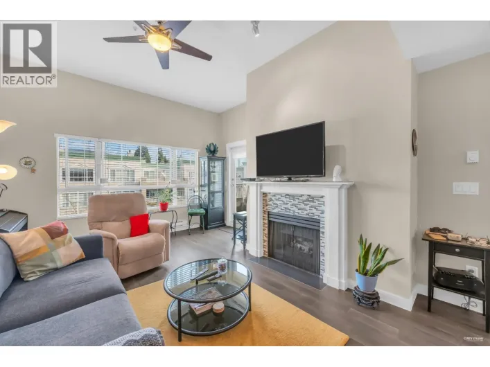 403 2970 PRINCESS CRESCENT, Coquitlam