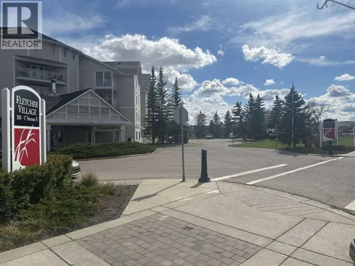 403, 305 1 Avenue NW, Airdrie