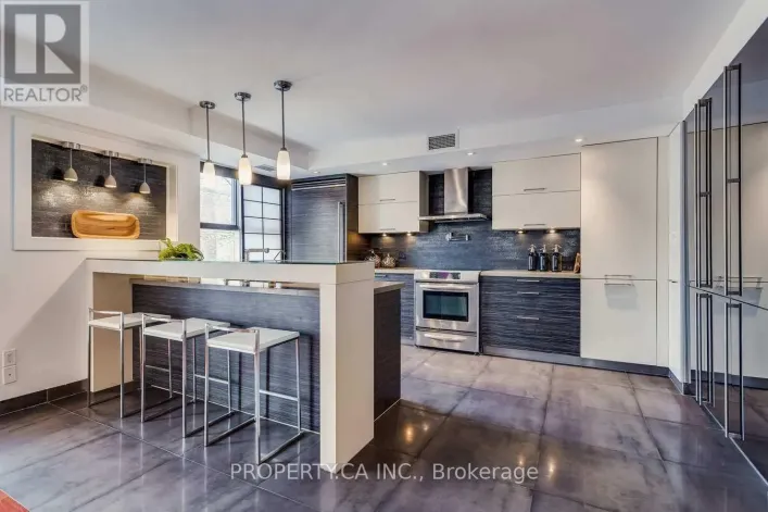 403 - 349 ST CLAIR AVENUE W, Toronto