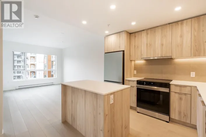 403 3596 MALSUM DRIVE, North Vancouver