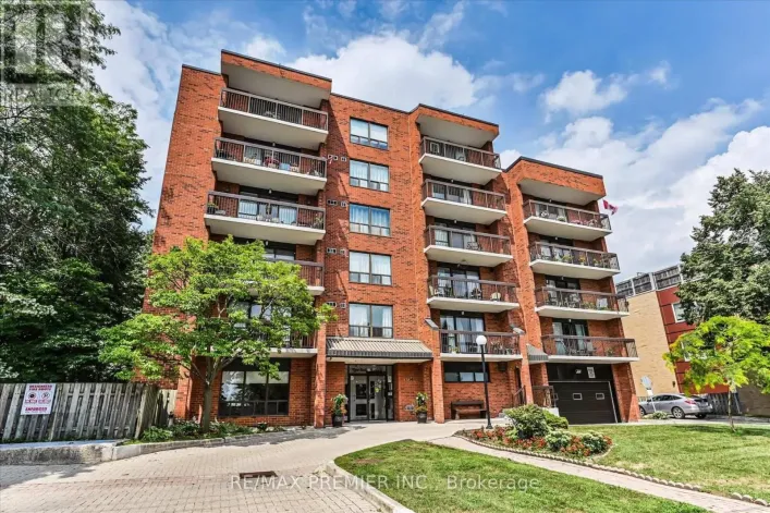 403 - 3734 ST CLAIR AVENUE E, Toronto