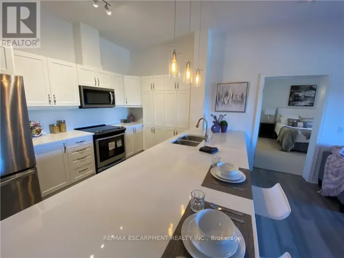 403 - 39 SISTER VARGA TERRACE, Hamilton