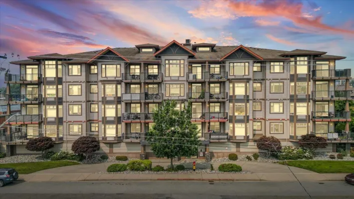 403 46021 SECOND AVENUE|Chilliwack Downtown, Chilliwack