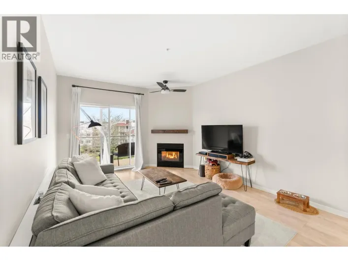 403 4758 53 STREET, Delta