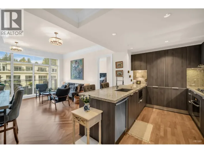403 568 WATERS EDGE CRESCENT, West Vancouver