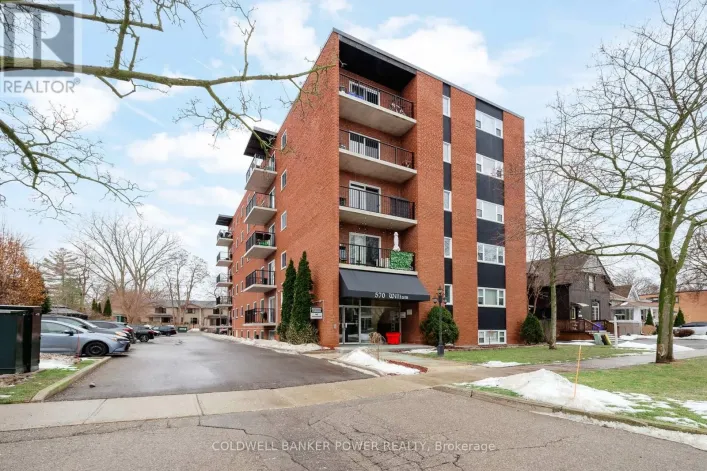 403 - 570 WILLIAM STREET, London East