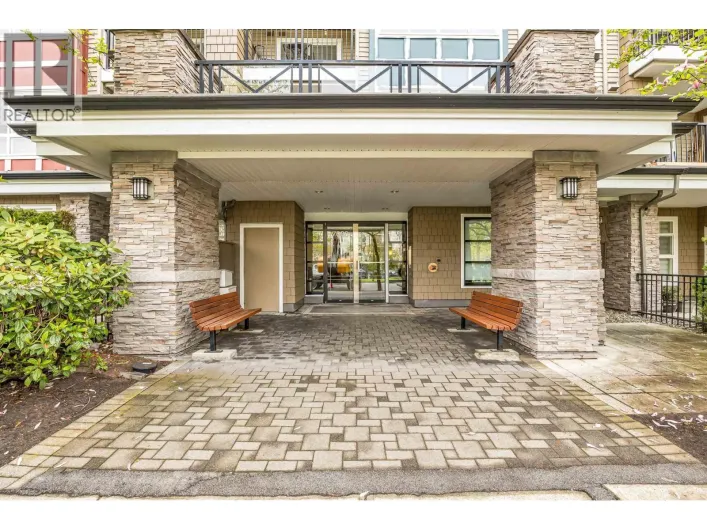 403 7088 MONT ROYAL SQUARE, Vancouver