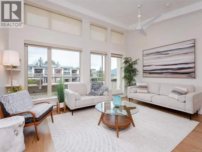 403 7161 West Saanich Rd, Central Saanich