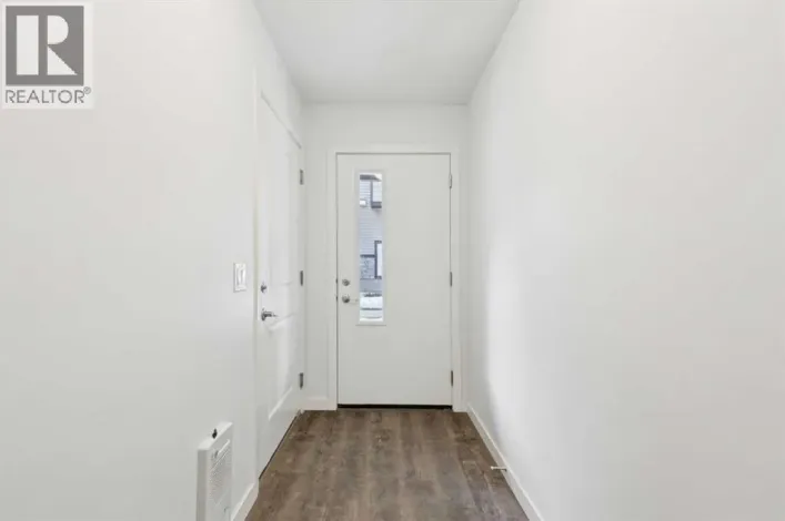 403, 850 Belmont Drive SW, Calgary