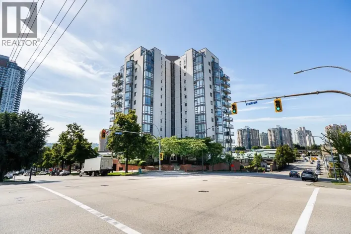 403 98 TENTH STREET, New Westminster
